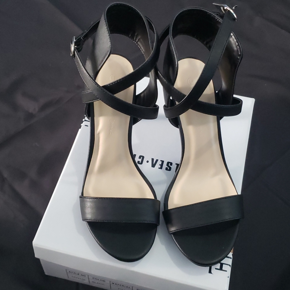 Chelsea Crew black heels